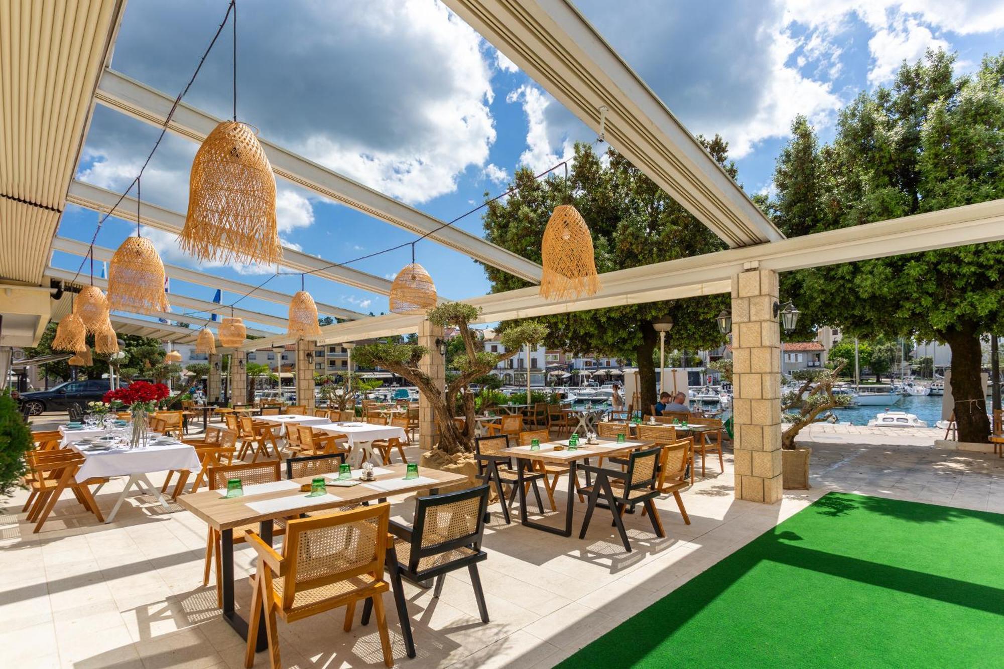 Hotel Adria Malinska Luaran gambar