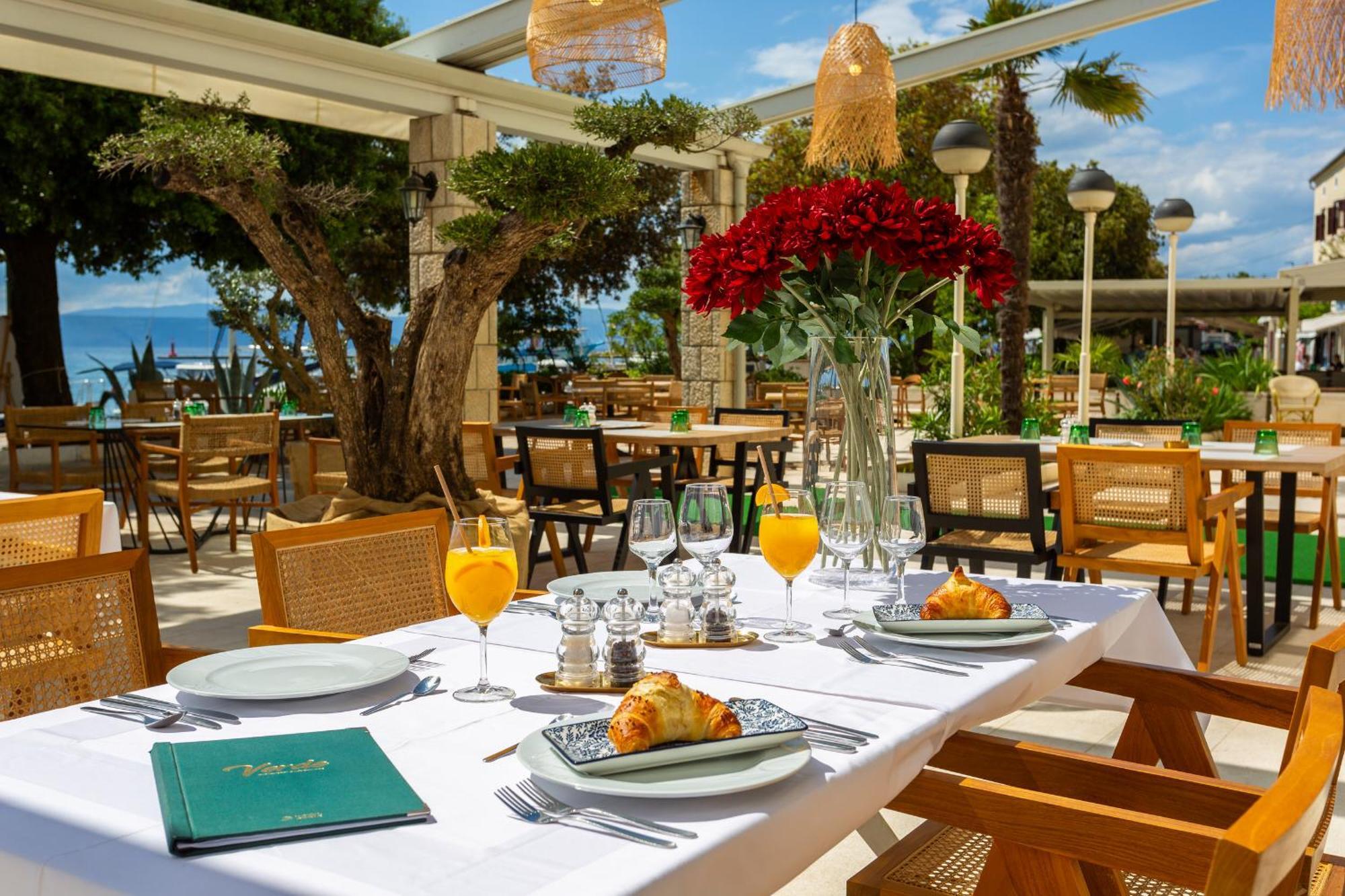 Hotel Adria Malinska Luaran gambar