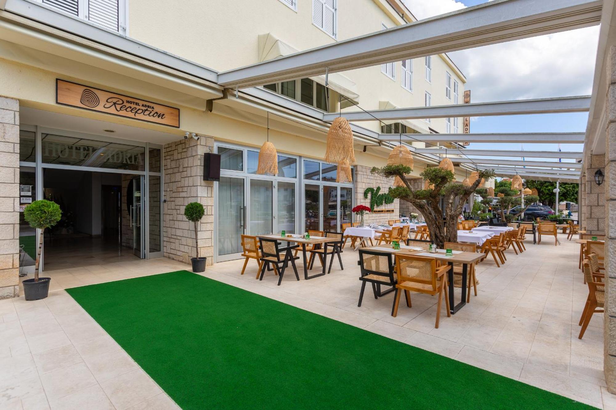Hotel Adria Malinska Luaran gambar